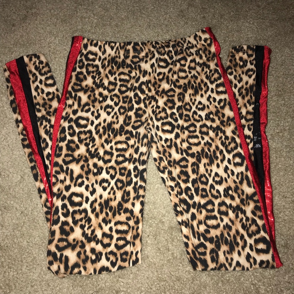 Leopard print leggings
